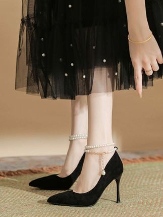 绒面尖头高跟鞋气质淑女鞋珍珠一字带单鞋宽胖脚大码胖女鞋#女鞋 #高跟鞋 #时尚美鞋 #好穿又好搭 #好穿不累脚