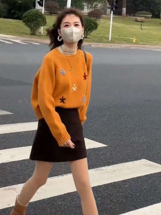 毛呢半身裙百搭单品,棒棒哒!#强烈推荐 #毛呢半身裙 #好看百搭