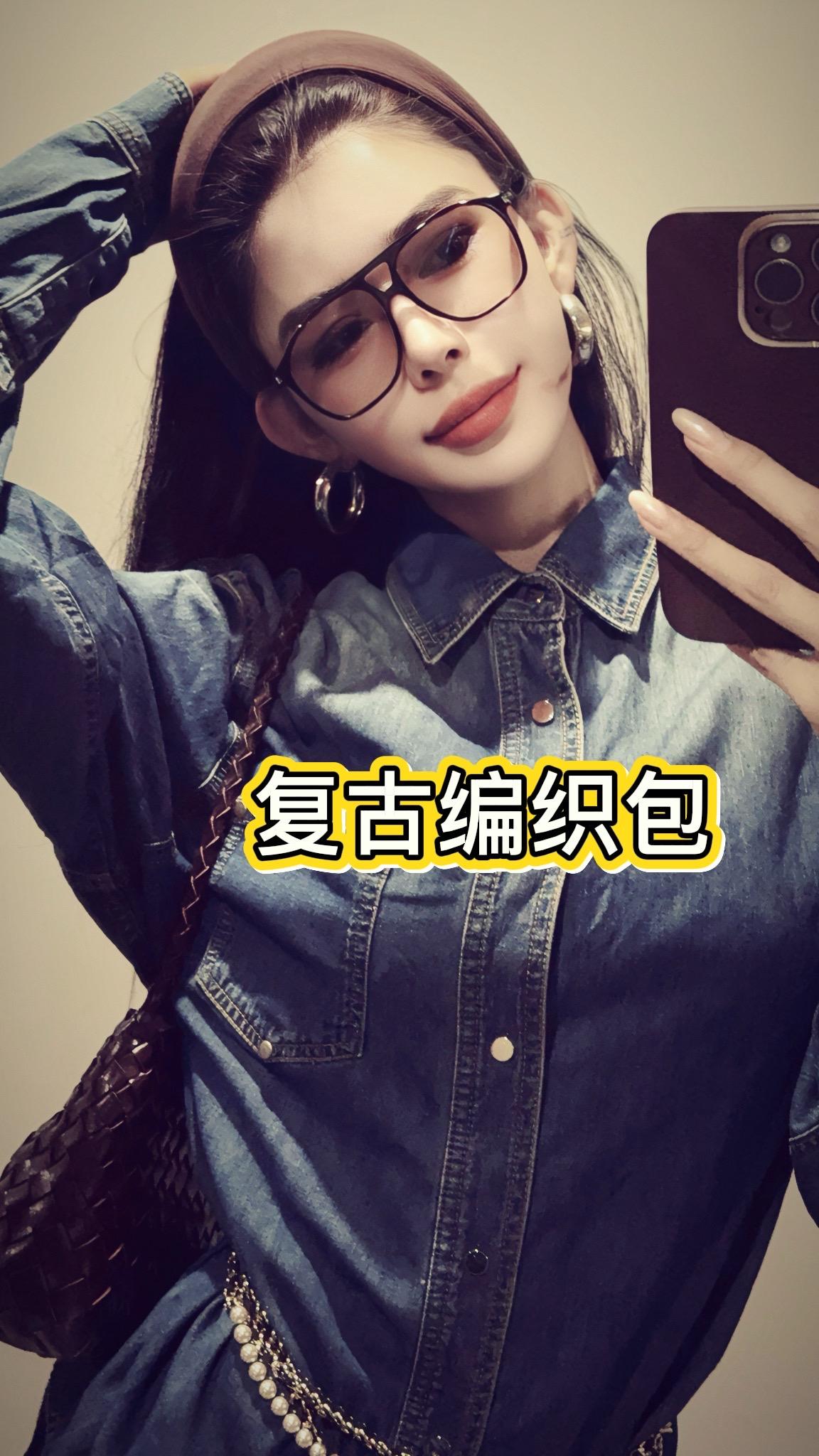 #穿搭 #ootd穿搭 #对镜拍 🩶