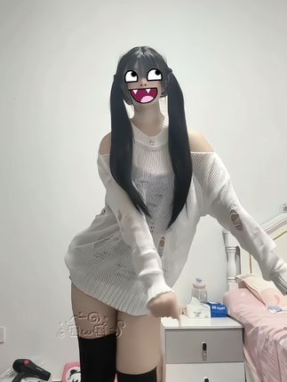 作为村里唯一听djosama的人 我眼里总透露出别人不懂的忧郁#djosama #萌妹子 #慢摇