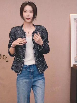 #创作灵感 #小香风外套 #优雅气质 #时尚穿搭 #谁穿谁好看