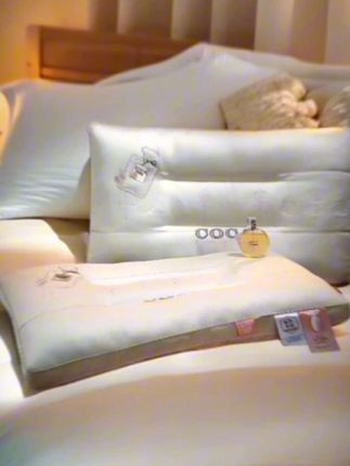 8 H@v.Sy 04/23 【【co小姐】44*70cm蚕丝枕头高端舒适透气亲肤成人睡眠枕头一个装】#蚕丝枕头#高端舒适透气枕头#亲肤成人,睡眠枕头