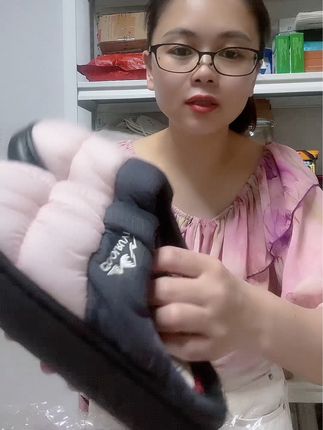 防水棉拖鞋女款2025新款室内居家加绒保暖时尚奢侈潮牌拖鞋男士冬#防水棉鞋 #加绒棉鞋 #保暖棉鞋 #男女同款棉鞋 #棉鞋