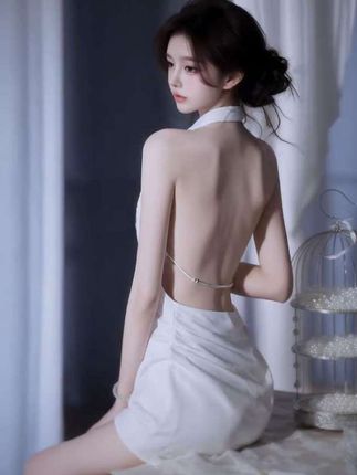 钛钢耳饰 极简百搭光面小耳扣女气质轻奢高级感冷淡风耳环女