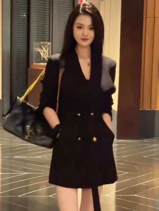 新款爆款洋气秋季时尚气质显瘦轻奢风衣外套#高级感穿搭 #穿出高级感 #气质轻熟风 #潮流时尚穿搭 #气质女神穿搭