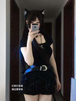 至少  我要成全我自己~ #ootd穿搭 #显瘦穿搭 #连衣裙 #辣妹