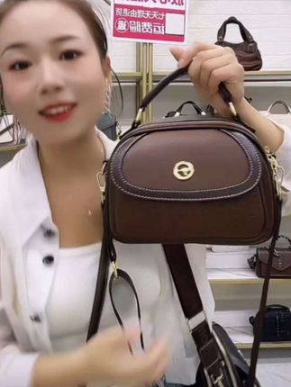 #潮流女包 #简约大气 #大容量 #手提包 #百搭包包