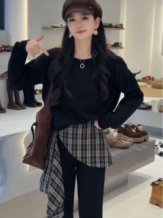 轻熟风时尚休闲两件套2025春秋新款韩版长袖卫衣设计感显瘦微 轻熟风时尚休闲两件套2025春秋新款韩版长袖卫衣设计感显瘦微喇裤#休闲套装 #韩版长袖卫衣显瘦微喇叭裤#长袖卫衣微喇叭裤
