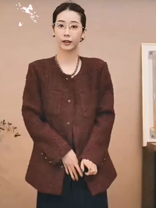 CHENSMCHEN 经典四口袋中长款小香外套女时尚优雅上衣#品质女装 #秋冬穿搭 #大气上档次 #早秋高智感职场穿搭 #穿出自己的风格