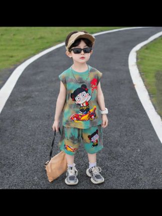 哪吒儿童衣服2025新款男童夏套装时髦帅气宝宝夏装小男孩薄款无袖