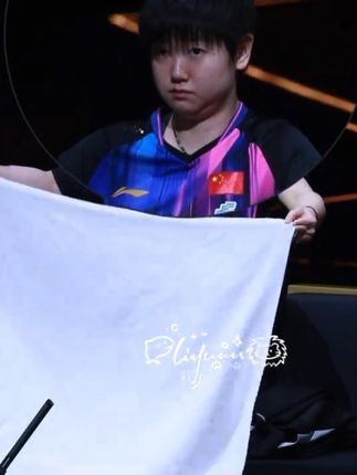 在等哥哥这件事上 小莎也做的很好🥰 小莎准备好了 但要等哥哥一起走🥰 #王楚钦 #孙颖莎 #5114 #莎头混双 #wtt中国大满贯