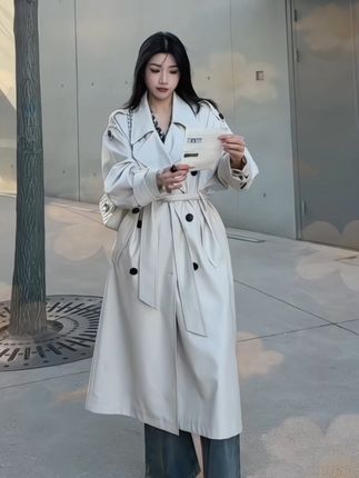 #气质风衣穿搭 #风衣外套 #外套穿搭 #简约设计感大衣 #春秋穿搭