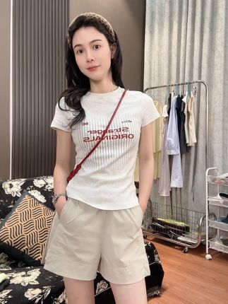 Lu版速干短裤 赶紧来捡漏了 太百搭了 颜色也做的很好看,速干型锦纶跟氨纶的面料#夏季穿搭 #休闲舒适 #今日穿搭 #速干短裤