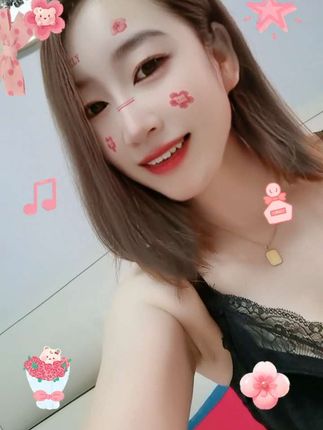你是风儿我是沙,你在吹我在飞,快点吹起来吧,我要飞😅#自拍 #给自己一个微笑😊让心情豁然开朗 #微笑是最美的语言 #人间烟火最能抚慰人心 #有点上头