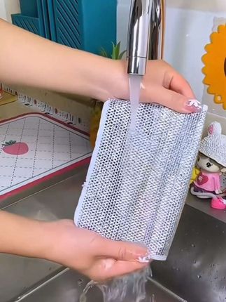 这种钢丝洗碗布真的是厨房必备啊,清洁好帮手,不仅擦的干净还不伤手,也不担心掉铁丝,洗锅洗碗太好用了#钢丝洗碗布 #清洁神器 #厨房好物 #好物推荐🔥 #厨房必备神器