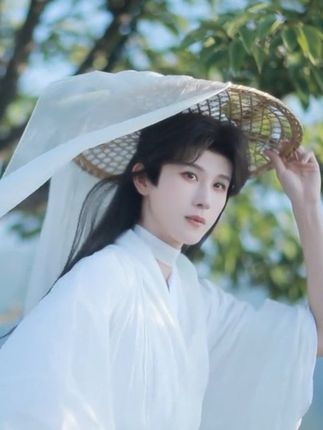不问前路…只问心 #cos #谢怜 #天官赐福 #ooc致歉