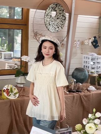 小个子二胎孕中期,穿这种娃娃衫更加显高了!#孕期穿搭 #孕妇装