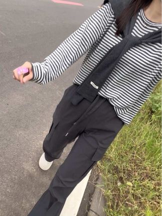 一定要珍惜你身体还尚存的欲望,去吃 去玩 去买 去爱 去分享 去打扮 去自由,也许哪天你就什么都不想要了…#针织衫 #早秋穿搭 #显瘦慵懒感上衣 #情感