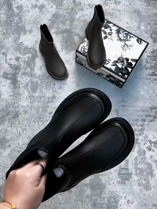 #时尚鞋 #好穿不累脚 #时尚美鞋 #时尚马丁靴 #好穿不累脚