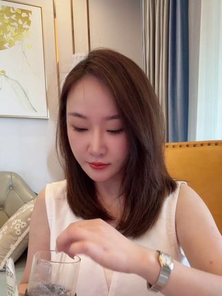 #一杯咖啡的快乐 #88年的龙 #努力成为自己想要的样子