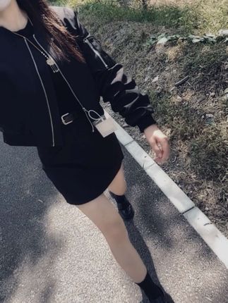“格局就是,别人说你不好的时候,笑一笑,回一句,谢谢,我给你面子,也希望你能长脑子,也许你很了不起,但未必我能看的起……”#辣妹穿搭 #穿出自己的风格 #秋冬穿搭