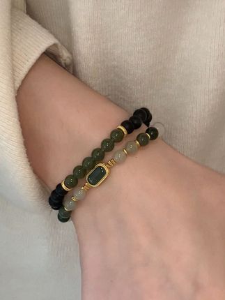 降真香在手腕的温柔#珠宝首饰 #手串搭配 #降真香 #文玩