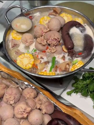 #肚包肉#肚包肉羊肉肠 #好吃到停不下来 #舌尖上的味道 #太香啦 @DOU+上热门 @抖音小助手
