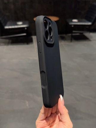 专为#iphone16pro 打造全包一体相机按键#手机壳推荐 不伤机身,灵敏触控,真硅胶,真液态,手感细腻舒适#苹果手机壳 #高级感 #3c好物推荐