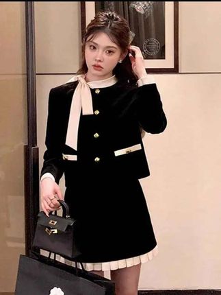 #两件套 #气质减龄穿搭 #早秋穿搭 #今天穿什么 #摆脱路人感穿搭