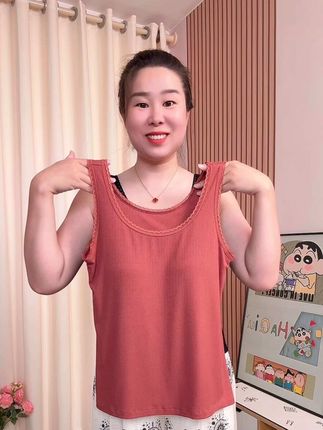 自带杯垫一体背心,免穿文胸一件搞定,夏天不穿内衣的感觉太舒服了#美背#肉搭 #面料柔软舒适#穿搭 #夏季必备