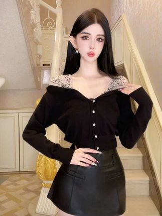 WEIFANSHU/魏凡舒【静调午后】上衣开衫#辣妹穿搭 #女神穿搭 #穿搭分享 #优雅气质 #甜美穿搭