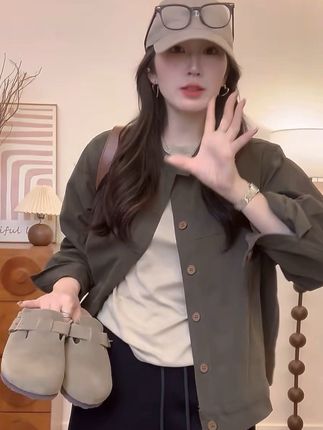 #简约穿搭 韩版宽松时尚夹克百搭休闲立领工装外套#高级感穿搭 #外套 #服装搭配实体店 #今日穿搭分享
