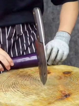 #生活服务热点中心 #实用小技巧 #菜刀 #锻打菜刀 #手工菜刀 @DOU+小助手 @DOU+上热门