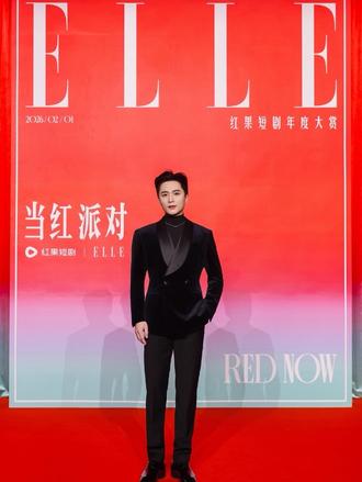 恭喜王老师fans来到80 w!@王皓祯 @朱鹊🐦🔥
一路追星星 然后亮晶晶✨#追星 #王皓祯#短剧推荐 #日常分享