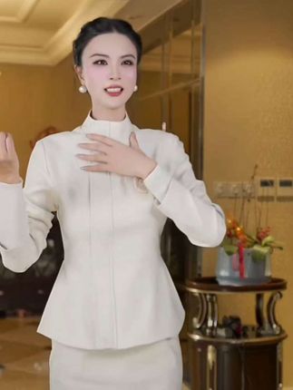 #高级感穿搭 #减龄气质 #强烈推荐 #气质女神范儿 #优雅气质