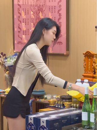 内心强大了,人会越来越淡定从容,能量自然高,一个女人最好的出路 ,是将自己修炼的睿智和强大 ,去匹配这世间的万事万物#原创视频 #每日分享 #抖音推广 #上热搜 #支持原创