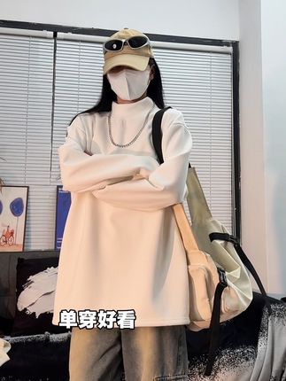 大数据安利的德绒打底真的绝绝子。#高级感穿搭 #ootd穿搭  #极简穿搭 #打底衫推荐 #男生穿搭冬季