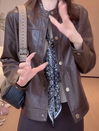 #简约大气 #穿出高级感 #每日穿搭推荐 #时尚搭配