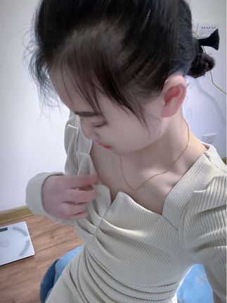 国庆不出门我属于没钱的那种