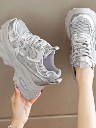 #女士厚底百搭内增高老爹鞋 2025年秋冬季新款网红运动小白鞋ins潮#百搭#显瘦