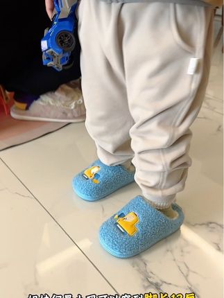 防滑保暖好穿脱,更适合小宝宝穿的拖鞋#爱贝迪拉 #拖鞋 #儿童拖鞋 #宝宝拖鞋