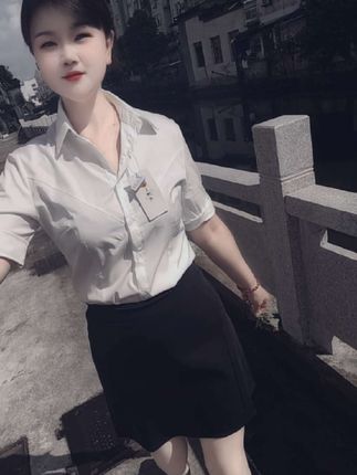 #无限回购的宝藏单品 人生总有一些遗憾,因为无能为力。所以要学会释怀,总有一些起起落落。因为无法改变,所以要学会随缘。人生看似简单,却承受了太多的情非得已。生活看似容易,却有太多身不由己。,总有一天,能治愈你的从来不是时间,而是你内心的那份释怀和明白,这个世上从来都没有感同身受,只有冷暖自知,你可以消沉,也可以抱怨,甚至可以崩溃,但是一定不要失去自愈的能力#夏天穿搭 #完美搭配 #穿搭分享