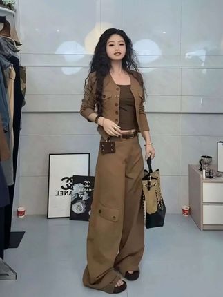 2025秋新款女式两件套!宽松版型藏肉显瘦,高级质感显气质,网红同款超洋气,大码友好还百搭。#好物推荐🔥 #套装#时尚女装#洋气百搭#高级感穿搭