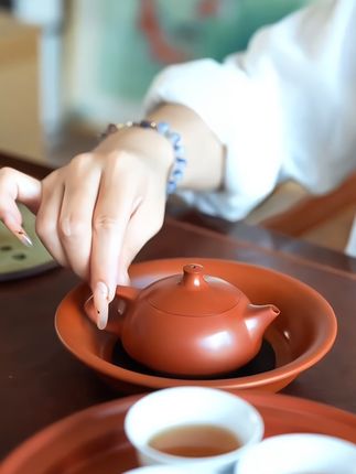 【吴炫杰·水平】手工朱泥潮州土水茶壶龙蛋西施梨形壶#手拉壶#潮州手拉壶 #茶壶#茶具#茶器之美