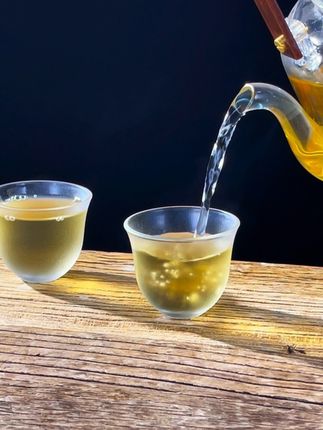 .琉璃品茗杯,铃铛杯器型主人杯#茶具 #茶文化
