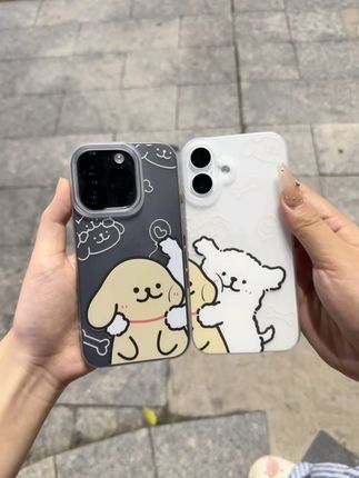 幸福有很多种 有人陪你一起用情侣手机壳是其中一种#我们俩 #恋爱日常 #情侣手机壳