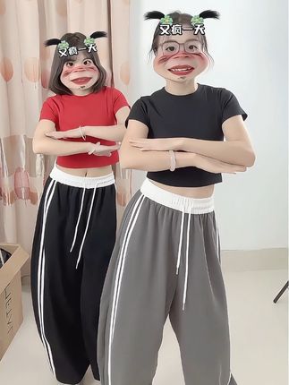 #努力卖衣服的小姐姐 #每日分享 辣妹装