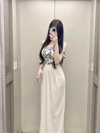 这个爆炒海鲜全家福组合,一袋里面就搭配有多种海鲜,一次吃到爽!巨香巨过瘾#麻辣海鲜 #追剧小零食 #太香了