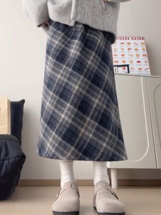 啊啊啊秋天布朗尼🧸 #复古格子裙 #复古半身裙 #秋季搭配 #半身裙搭配 #半身裙套装