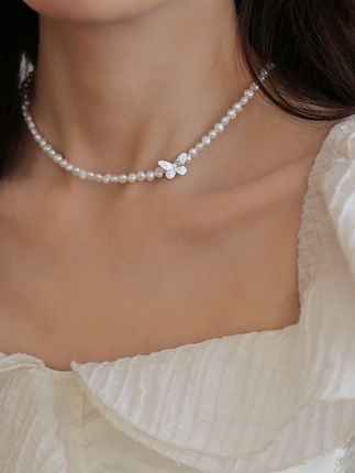 天然珍珠给姐妹们做了设计款锁骨链~#穿搭是对生活的态度 #美出高级感 #穿搭风格分享 #时尚与优雅 #原创设计